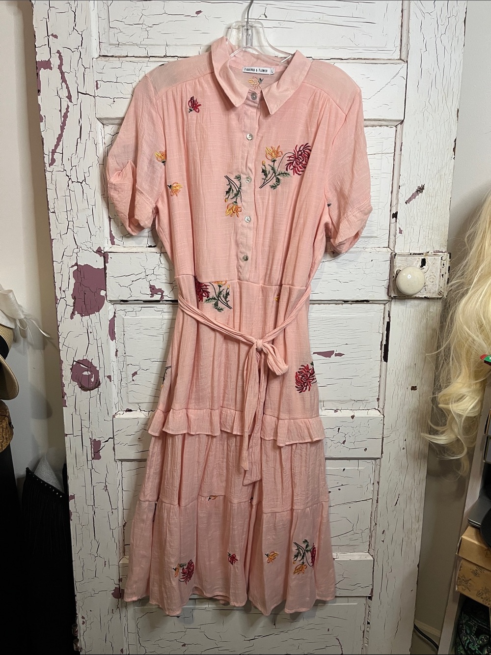 Figueroa & Flower Soft Pink Embroidered Button-Front layered skirt Dress Lg